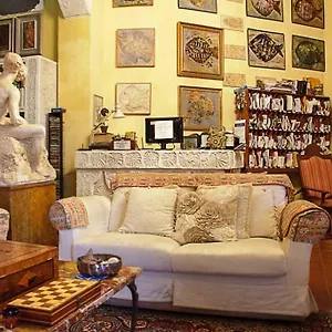 Donna Regina Dimora D'epoca , Napoli Italia